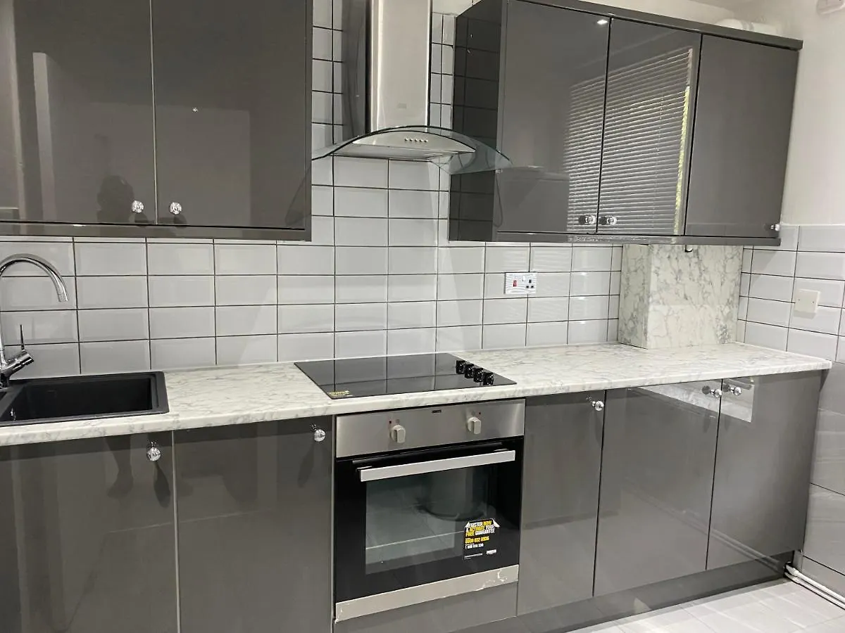 Luxurious 2-Bed Apartment In Woolwich London