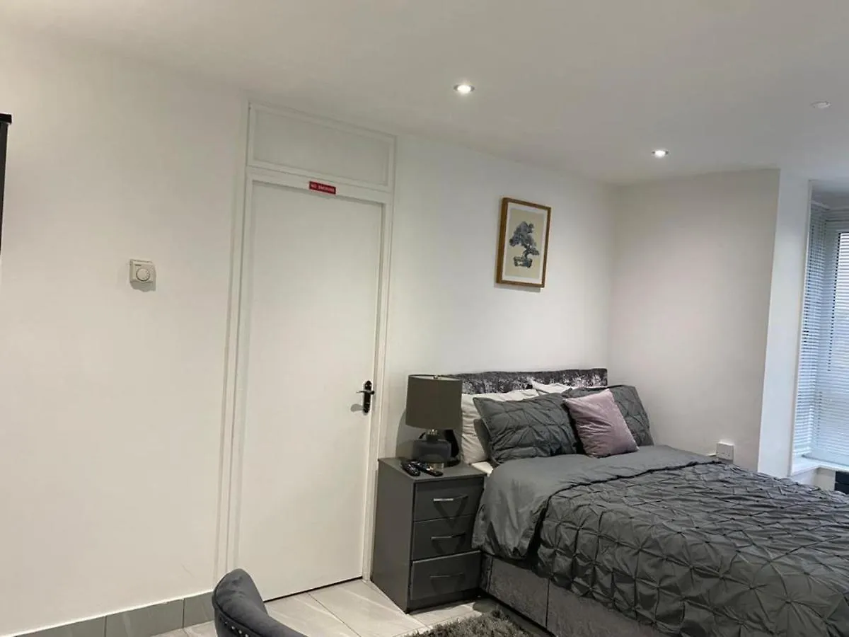 Luxurious 2-Bed Apartment In Woolwich London